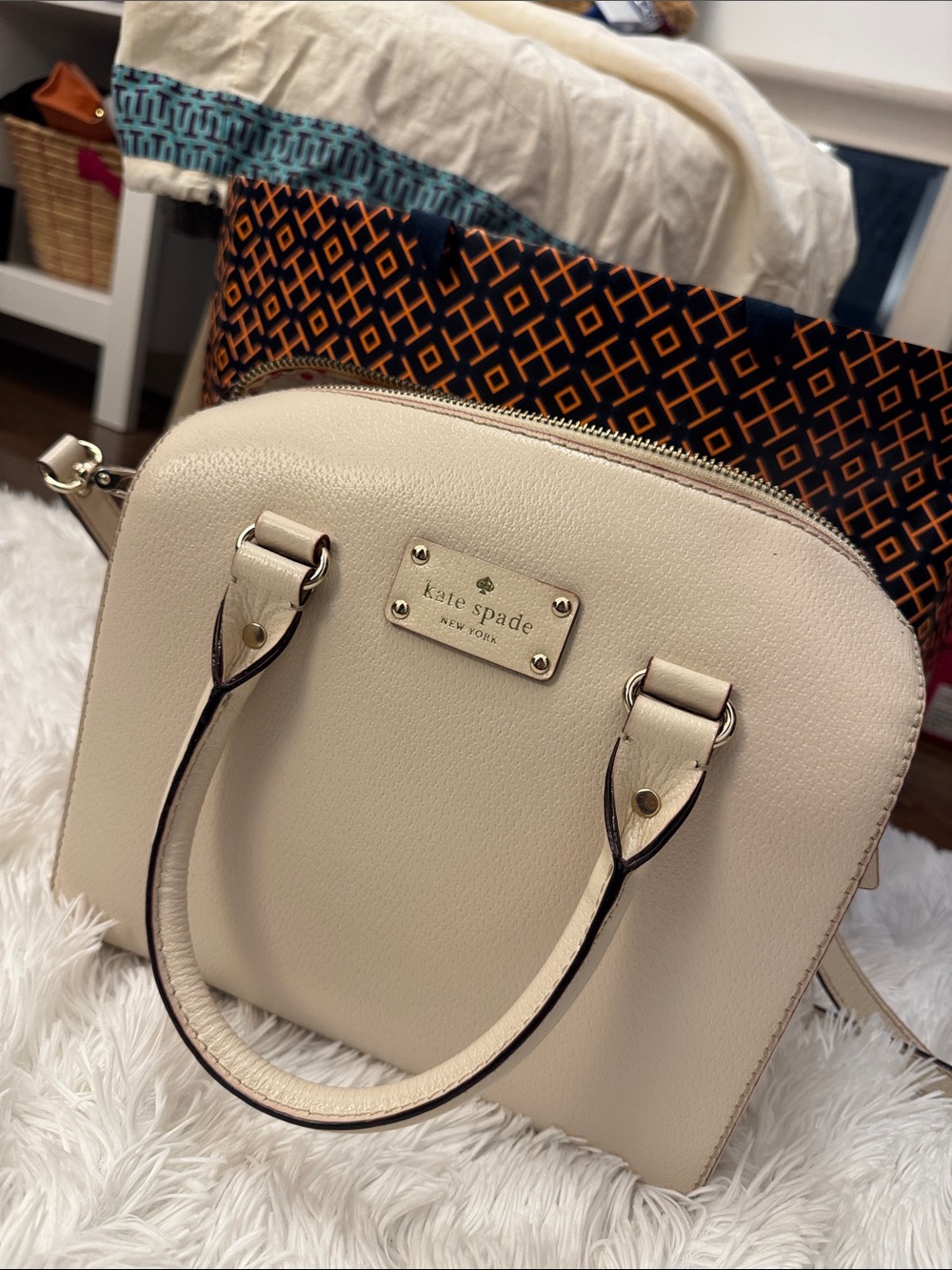 Great Condition Kate Spade Cream Dome Satchel with Gold Hardware
